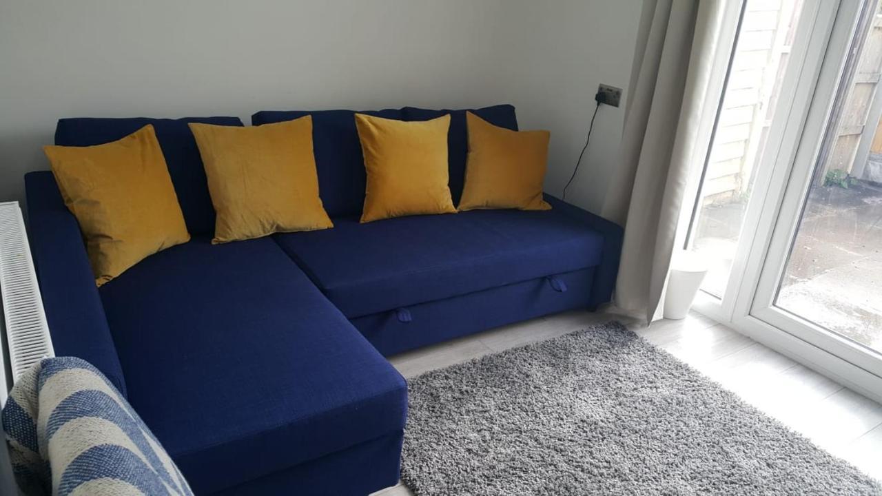 Homestay In Birmingham Sleeps 8 - Free Parking & Wifi Екстериор снимка