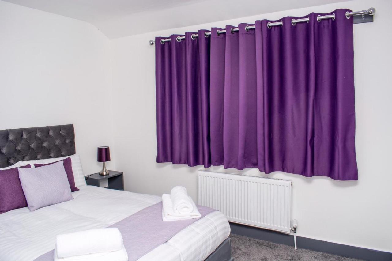 Homestay In Birmingham Sleeps 8 - Free Parking & Wifi Екстериор снимка