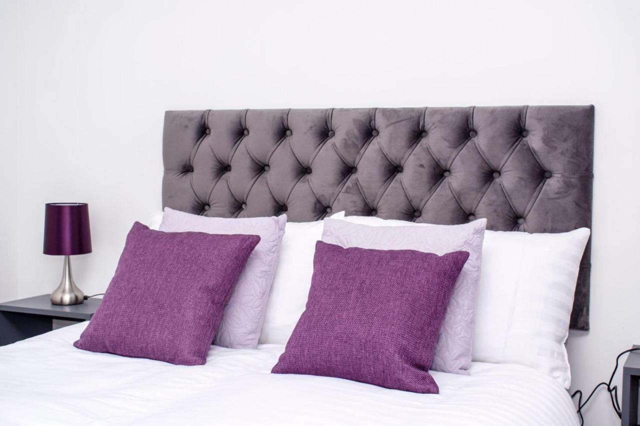 Homestay In Birmingham Sleeps 8 - Free Parking & Wifi Екстериор снимка
